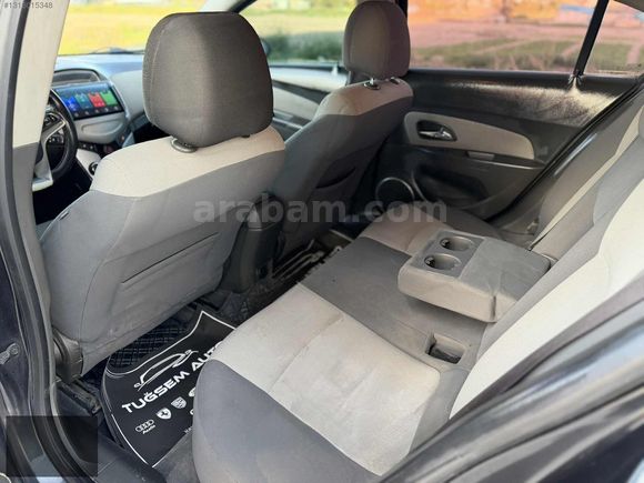 TUĞSEM AUTO"DAN CHEVROLET CRUZE BAKIMLI SORUNSUZ