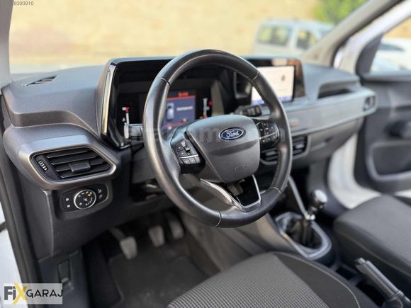 19.000 KM'DE 2024 MODEL FORD TOURNEO COURİER