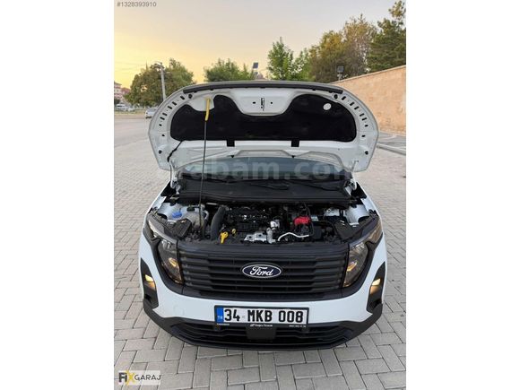 19.000 KM'DE 2024 MODEL FORD TOURNEO COURİER