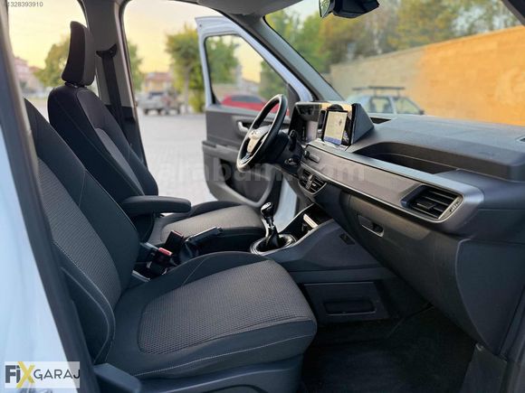 19.000 KM'DE 2024 MODEL FORD TOURNEO COURİER