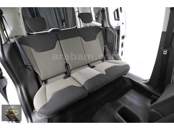 TÜREV'DEN 2023 FORD COURİER 1.5 EcoBlue DELUXE 100 HP 73.000KM