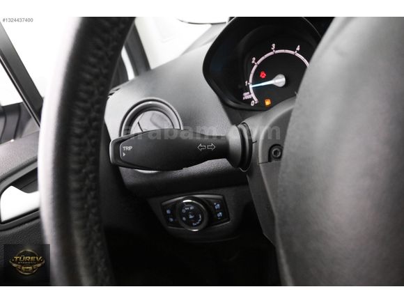 TÜREV'DEN 2023 FORD COURİER 1.5 EcoBlue DELUXE 100 HP 73.000KM