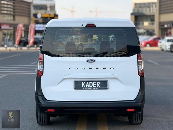 KADER'den 2024 TOURNEO COURİER 1.5 EcoBLUE DELUXE %20 KDV'Lİ