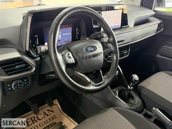 //BOYASIZ/HATASIZ//22.000KM//2025 FORD COURİER//DELUXE/%20 KDVLİ
