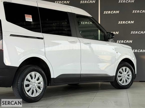 //BOYASIZ/HATASIZ//22.000KM//2025 FORD COURİER//DELUXE/%20 KDVLİ