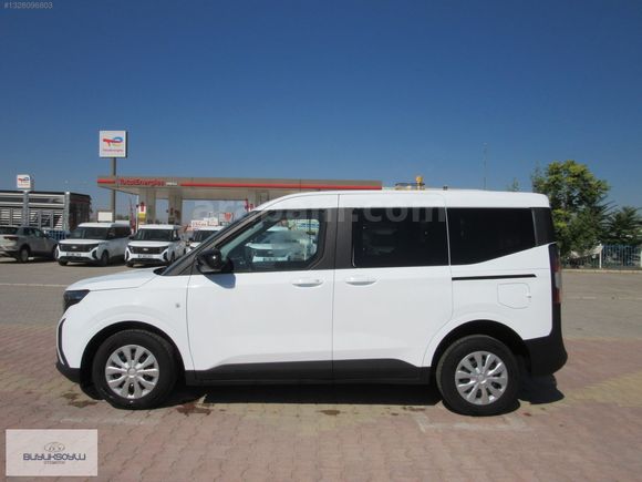 BÜYÜKSOYLU'DAN 2025 TOURNEO COURİER 1.5 ECOBLUE DELUXE 100 HP