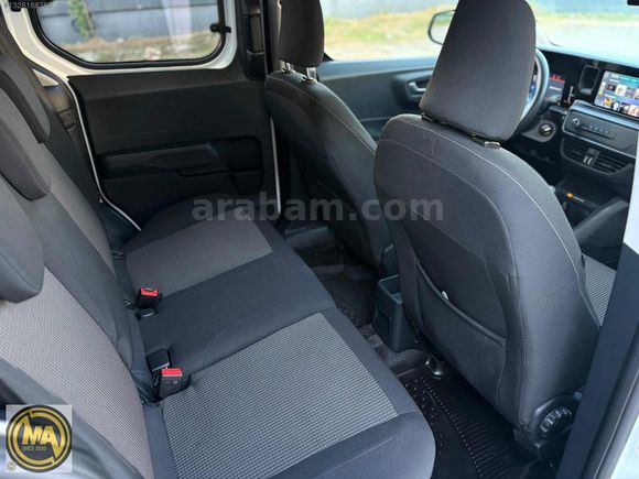 | ÖZGÜVEN | FORD COURİER 1.5 ECOBLUE DELUXE BOYASIZ HATASIZ