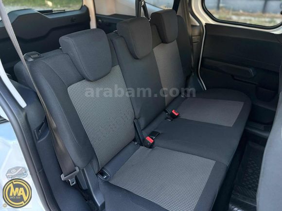 | ÖZGÜVEN | FORD COURİER 1.5 ECOBLUE DELUXE BOYASIZ HATASIZ