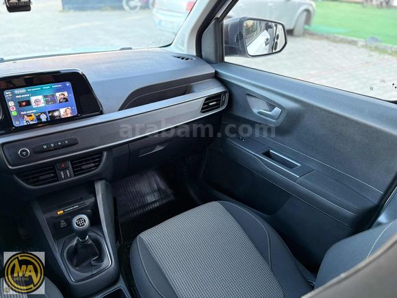| ÖZGÜVEN | FORD COURİER 1.5 ECOBLUE DELUXE BOYASIZ HATASIZ