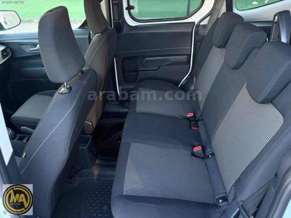 | ÖZGÜVEN | FORD COURİER 1.5 ECOBLUE DELUXE BOYASIZ HATASIZ