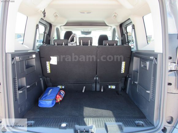 BÜYÜKSOYLU'DAN 2025 TOURNEO COURİER 1.5 ECOBLUE DELUXE 100 HP