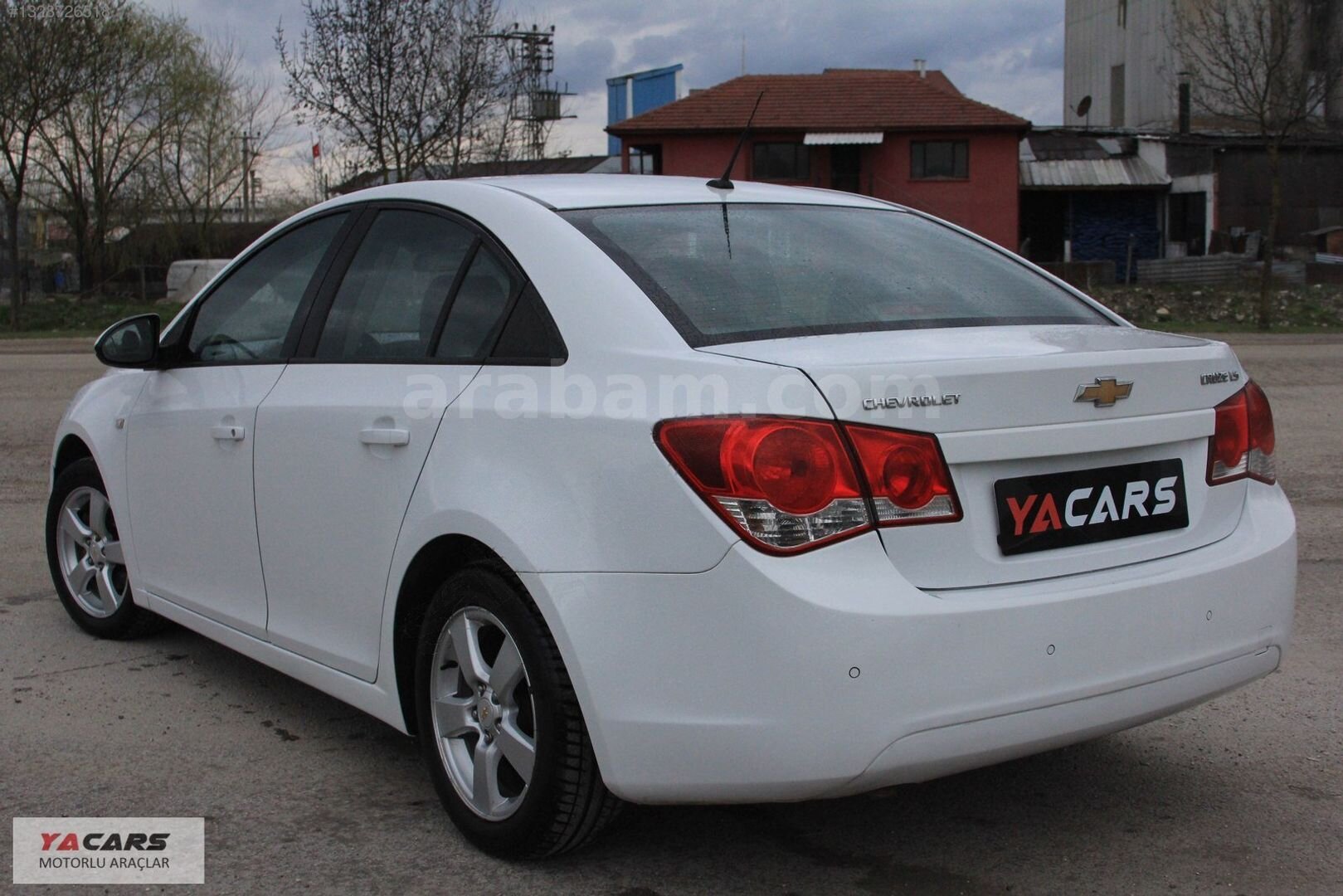 Galeriden Chevrolet Cruze 1.6 LS Plus 2010 Model Bolu 176.000 km Beyaz 7