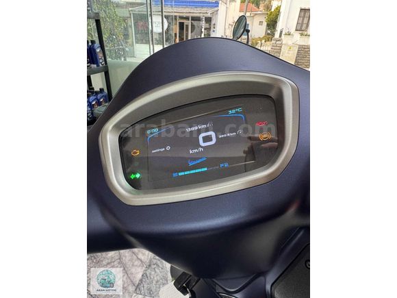 AKAN MOTOR DAN DÜŞÜK KM Lİ VESPA GTS SÜPERTECH
