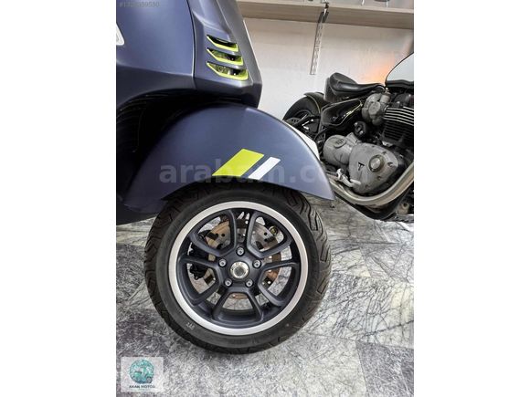AKAN MOTOR DAN DÜŞÜK KM Lİ VESPA GTS SÜPERTECH