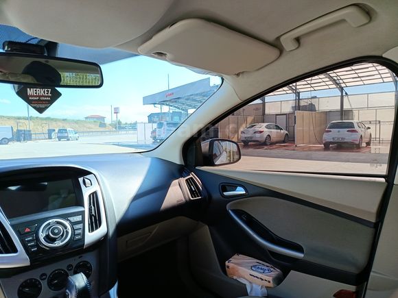 Sahibinden Ford Focus 1.6 Ti-VCT Style 2012 Model 