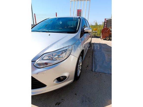 Sahibinden Ford Focus 1.6 Ti-VCT Style 2012 Model 