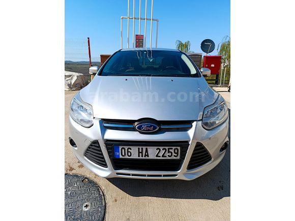 Sahibinden Ford Focus 1.6 Ti-VCT Style 2012 Model 