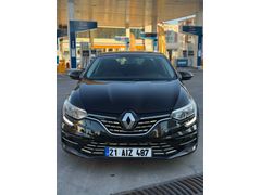 Sahibinden Renault Megane 1.3 TCe Joy Comfort 2021 Model  95.000 km Siyah