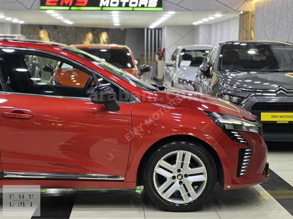 EMY MOTORSTAN FULL BAKIMLI 2023 CLİO EVOLUTİON 1,19KREDİ İMKANİ*