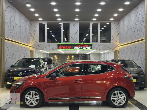 EMY MOTORSTAN FULL BAKIMLI 2023 CLİO EVOLUTİON 1,19KREDİ İMKANİ*