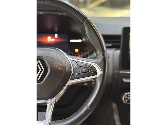 EMY MOTORSTAN FULL BAKIMLI 2023 CLİO EVOLUTİON 1,19KREDİ İMKANİ*