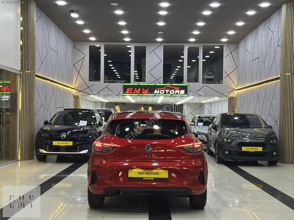 EMY MOTORSTAN FULL BAKIMLI 2023 CLİO EVOLUTİON 1,19KREDİ İMKANİ*