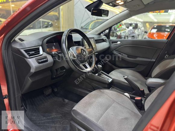 EMY MOTORSTAN FULL BAKIMLI 2023 CLİO EVOLUTİON 1,19KREDİ İMKANİ*