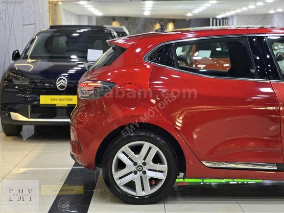 EMY MOTORSTAN FULL BAKIMLI 2023 CLİO EVOLUTİON 1,19KREDİ İMKANİ*