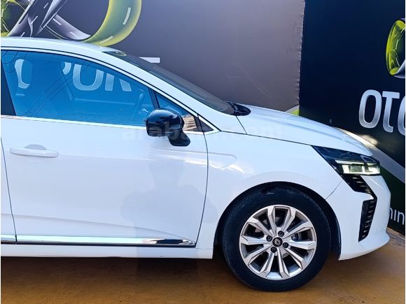 2024 RENAULT CLİO 1.0 TCE EVOLATİON*ÇELİK JANT DEĞİŞENSİZ İLK EL