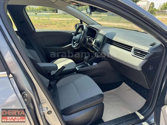 2025 RENAULT CLIO 1.0 TCE EVOLUTİON GSR2 OTOMATİK 33.000 KM'DE