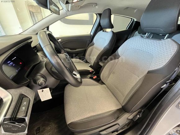 2023 MODEL RENAULT CLİO EVOLUTİON 1.0 TCE 90 HP SERVİS BAKIMLI