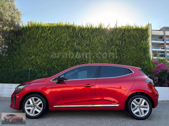 2023 OTOMATİK HATASIZ-BOYASIZ 14'BİNDE CLİO 1.0TCE EVOLUTİON