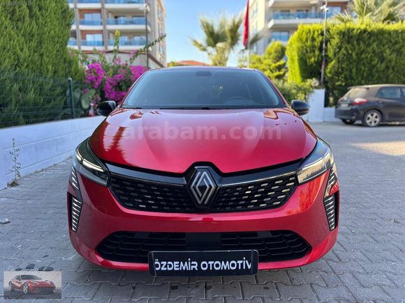2023 OTOMATİK HATASIZ-BOYASIZ 14'BİNDE CLİO 1.0TCE EVOLUTİON