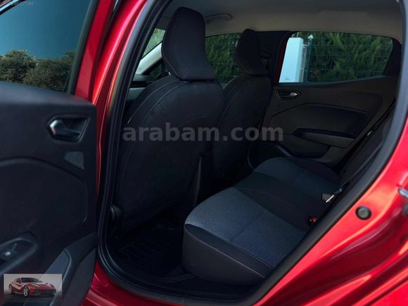 2023 OTOMATİK HATASIZ-BOYASIZ 14'BİNDE CLİO 1.0TCE EVOLUTİON