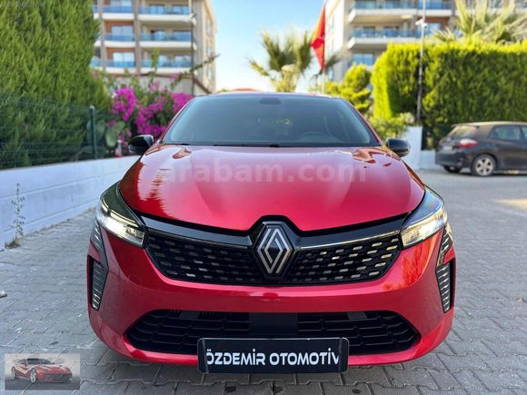 2023 OTOMATİK HATASIZ-BOYASIZ 14'BİNDE CLİO 1.0TCE EVOLUTİON