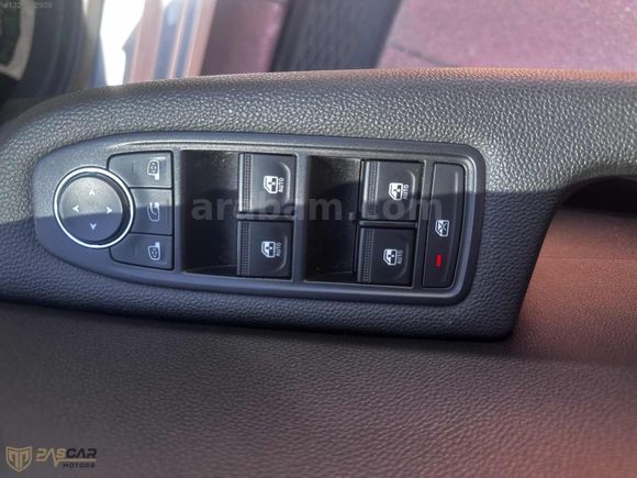 2023 RENAULT CLİO 1.0TCe EVOLUTİON