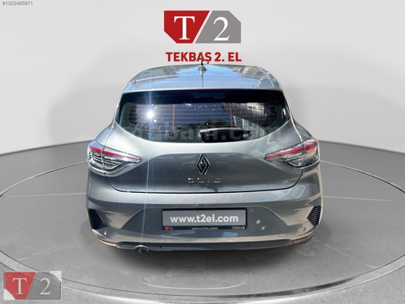 **K.K 12 AY TAKSİT İMKANI** TEKBAŞ MALTEPE' DEN RENAULT CLİO