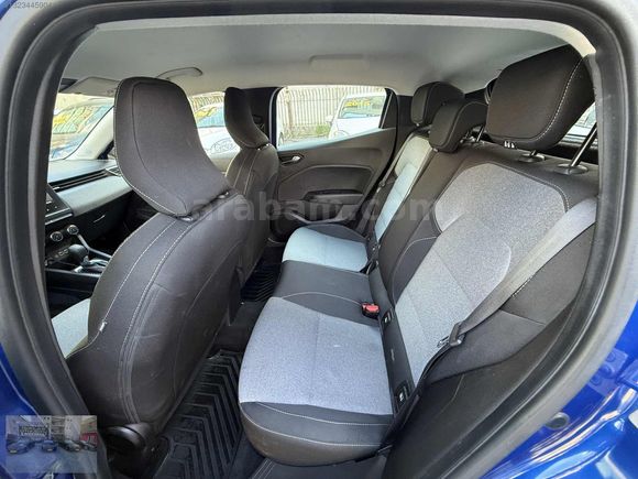 2025 CLİO OTOMOTİK 25.000 KM DEĞİŞENSİZ HASARSIZ