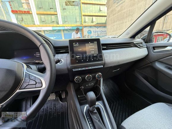 2025 CLİO OTOMOTİK 25.000 KM DEĞİŞENSİZ HASARSIZ