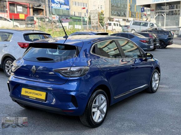 2025 CLİO OTOMOTİK 25.000 KM DEĞİŞENSİZ HASARSIZ
