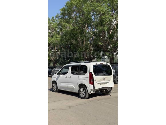 İlk gelen alır Opel Combo  2019