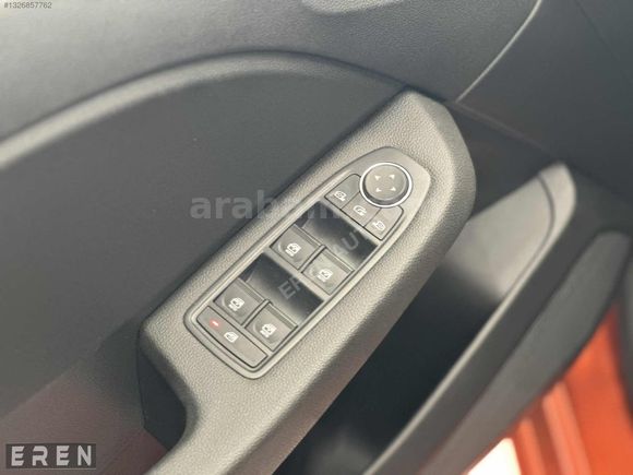 2024 CLIO 1.0 TCe EVOLUTION X-TRONIC BOYASIZ 15 BİN KM' DE GSR2