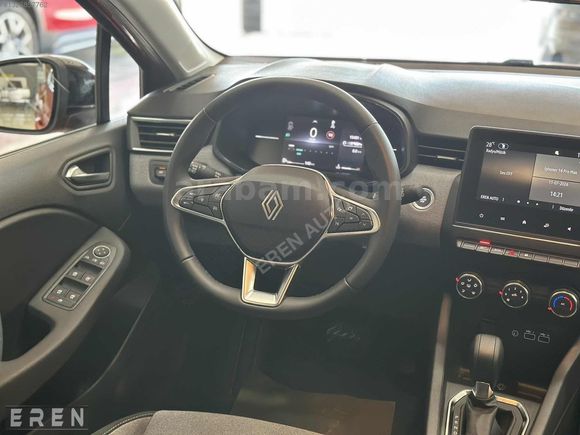 2024 CLIO 1.0 TCe EVOLUTION X-TRONIC BOYASIZ 15 BİN KM' DE GSR2