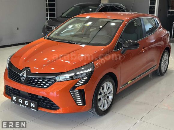 2024 CLIO 1.0 TCe EVOLUTION X-TRONIC BOYASIZ 15 BİN KM' DE GSR2