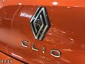 2024 CLIO 1.0 TCe EVOLUTION X-TRONIC BOYASIZ 15 BİN KM' DE GSR2