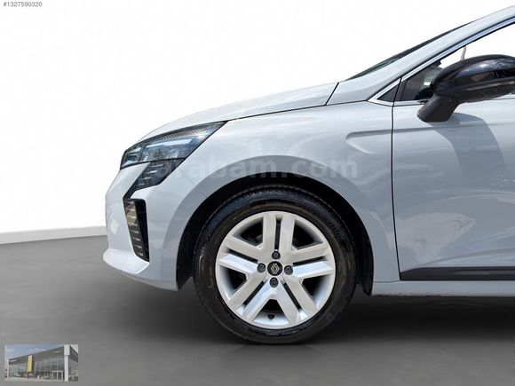 RENAULT GÜRSES'DE 2025 CLİO 1.0 TCE EVOLUTİON X-TRONİC BOYASIZ