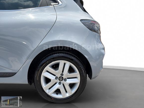 RENAULT GÜRSES'DE 2025 CLİO 1.0 TCE EVOLUTİON X-TRONİC BOYASIZ
