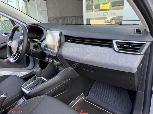 2025 Renault Clio - Evolution- Boyasız Değişensiz Tramersiz-