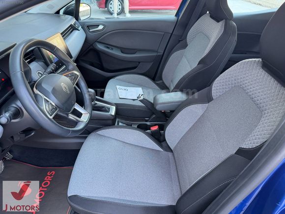 'J MOTORS 2025 HATASIZ RENAULT CLİO 1.0 TCE EVOLUTİON X-TRONİC