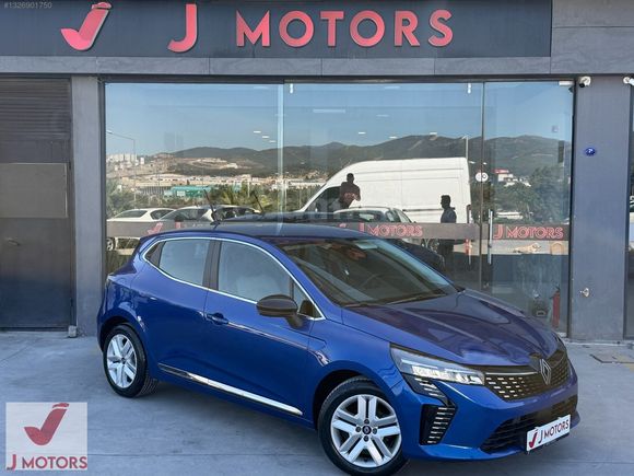 'J MOTORS 2025 HATASIZ RENAULT CLİO 1.0 TCE EVOLUTİON X-TRONİC